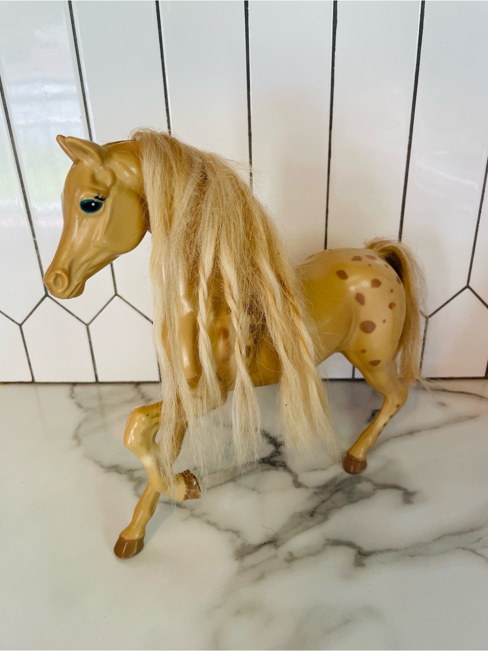 Vintage 1989 Barbie Western Fun Sun Runner Horse Toy